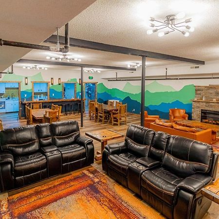 Pintler'S Portal Hostel Anaconda Ngoại thất bức ảnh