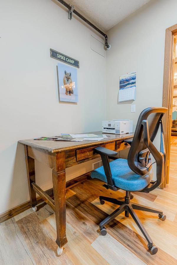 Pintler'S Portal Hostel Anaconda Ngoại thất bức ảnh