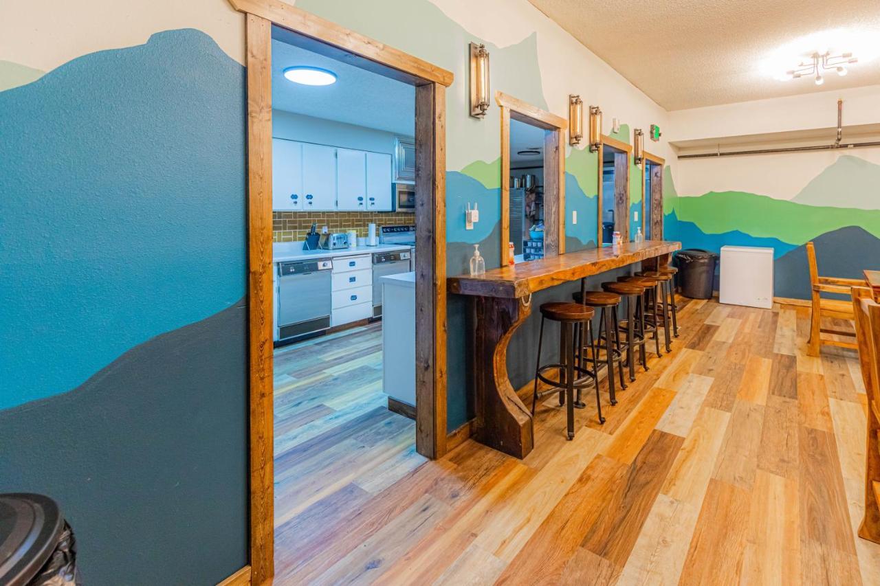 Pintler'S Portal Hostel Anaconda Ngoại thất bức ảnh