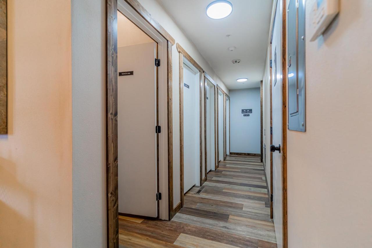 Pintler'S Portal Hostel Anaconda Ngoại thất bức ảnh